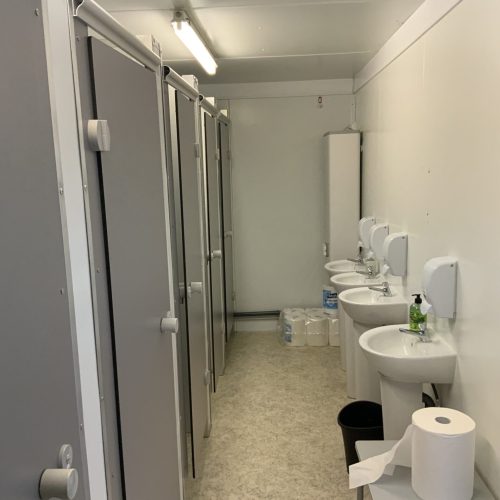 module de préfabriqué pour bloc sanitaire d'école